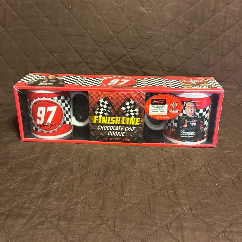 Vintage 2004 Coke NASCAR Two Mug Set Kurt Busch Rare Collectible